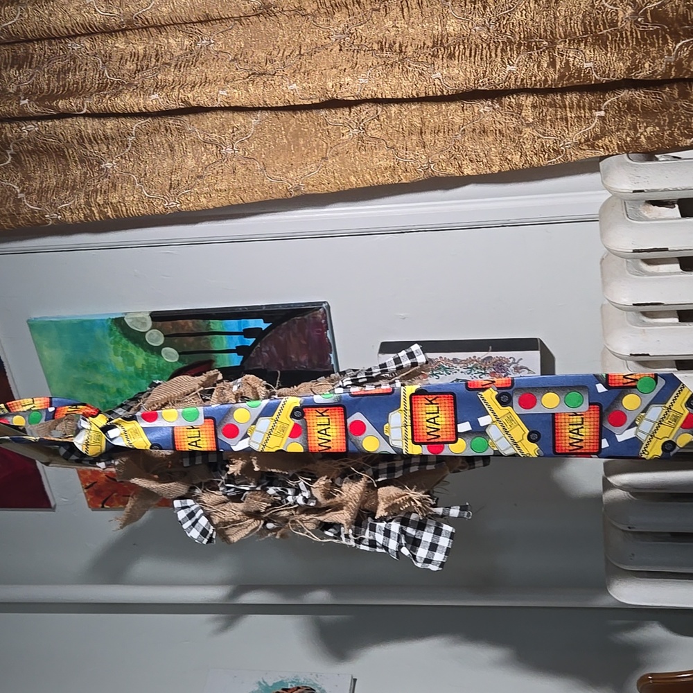 Mens NYC NWOT Tie Made In Italy Yellow Taxi Blue - Picture 5 of 7